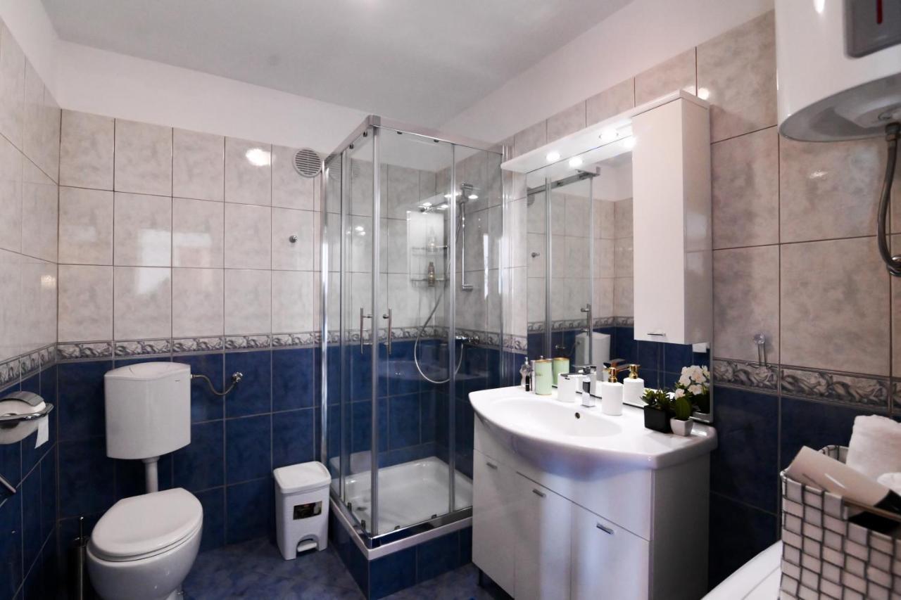 Rossy Apartment Рийека Екстериор снимка