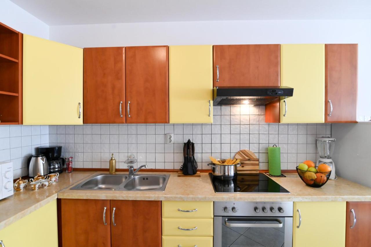 Rossy Apartment Рийека Екстериор снимка
