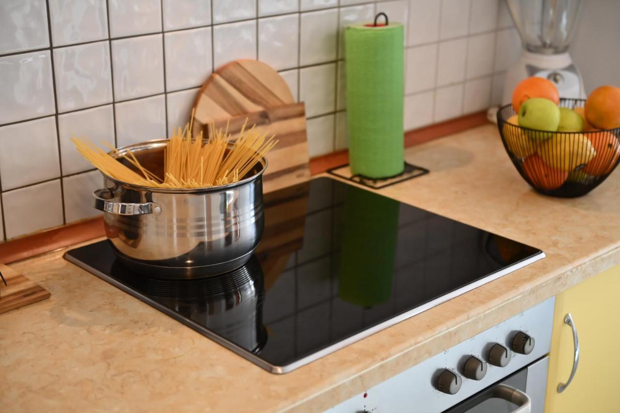 Rossy Apartment Рийека Екстериор снимка