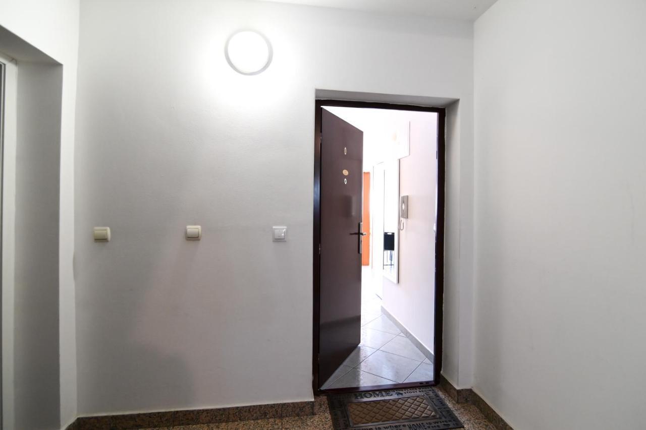 Rossy Apartment Рийека Екстериор снимка